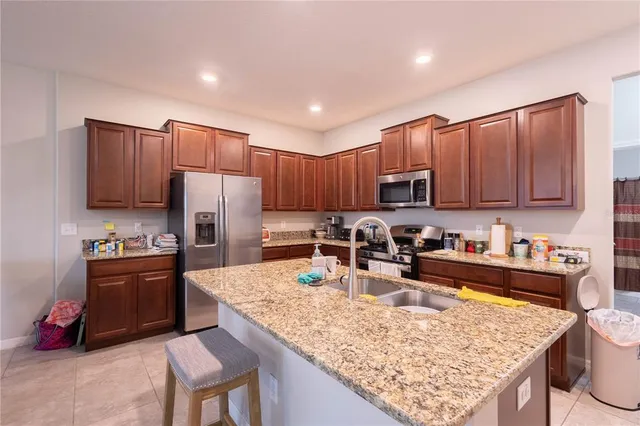 $2,500 | 6305 Shore Vista Place, Apollo Beach, FL 33572