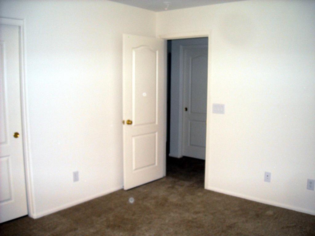 2233 West Peak View Road Phoenix, AZ 85085 - Photo 10 of 12 Bedroom II
