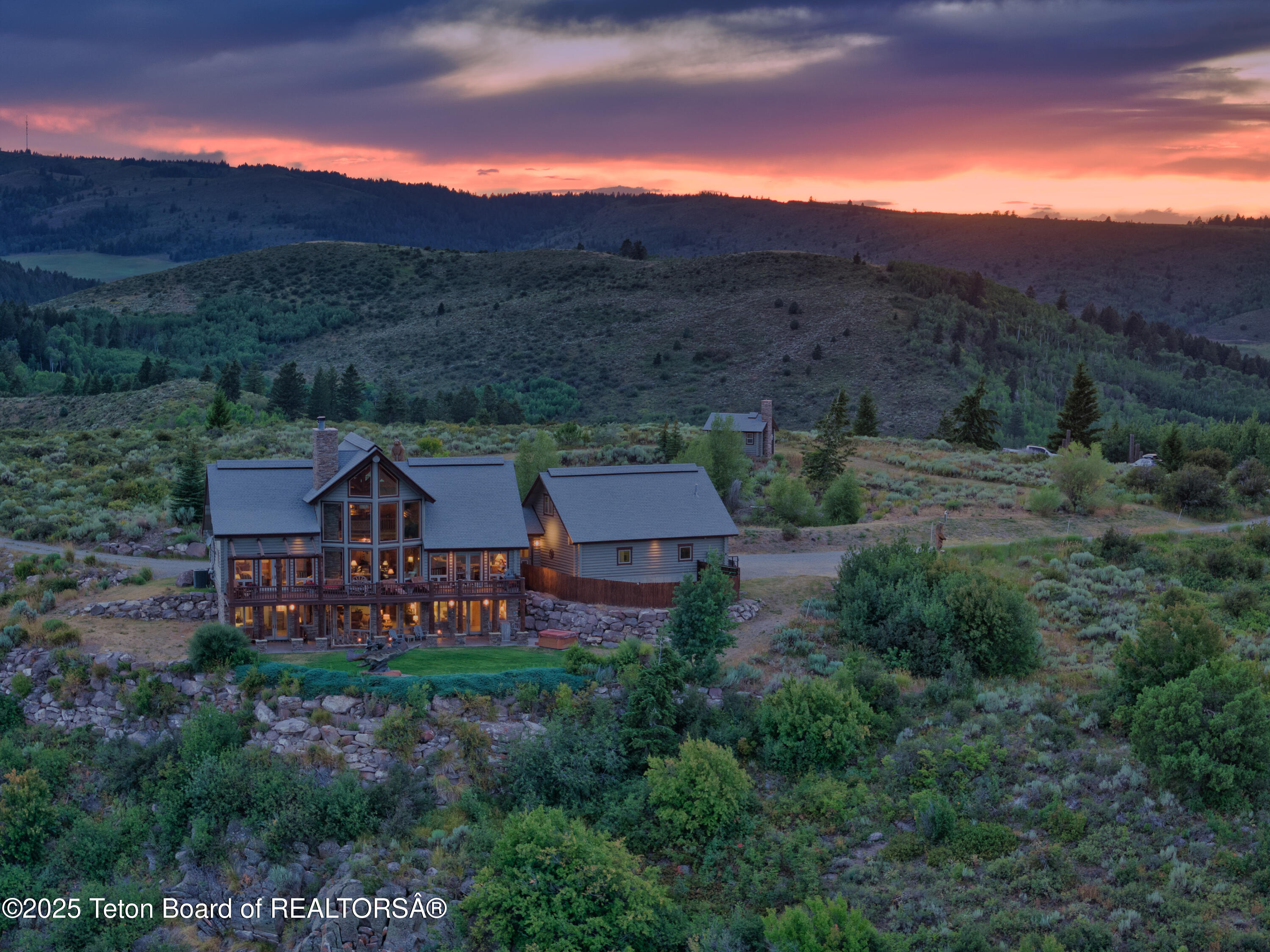 1525 Wagon Road Ririe, ID 83443 - Photo 3 of 44 3_1525 Wagon Rd