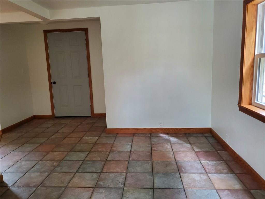 861 New Castle Road Slippery Rock, PA 16057 - Photo 7 of 22 Gallery Image 7