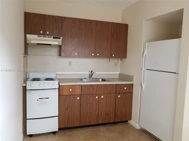 a close view of sink