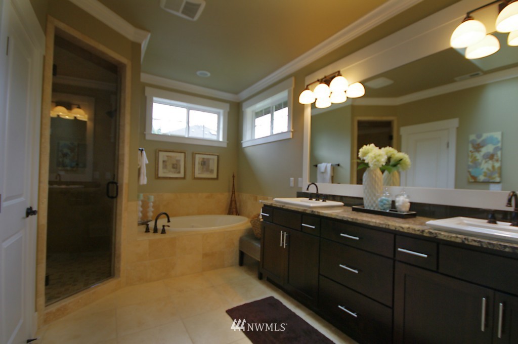 14802 Simonds Road Northeast Bothell, WA 98011 - Photo 13 of 15 Gallery Image 13