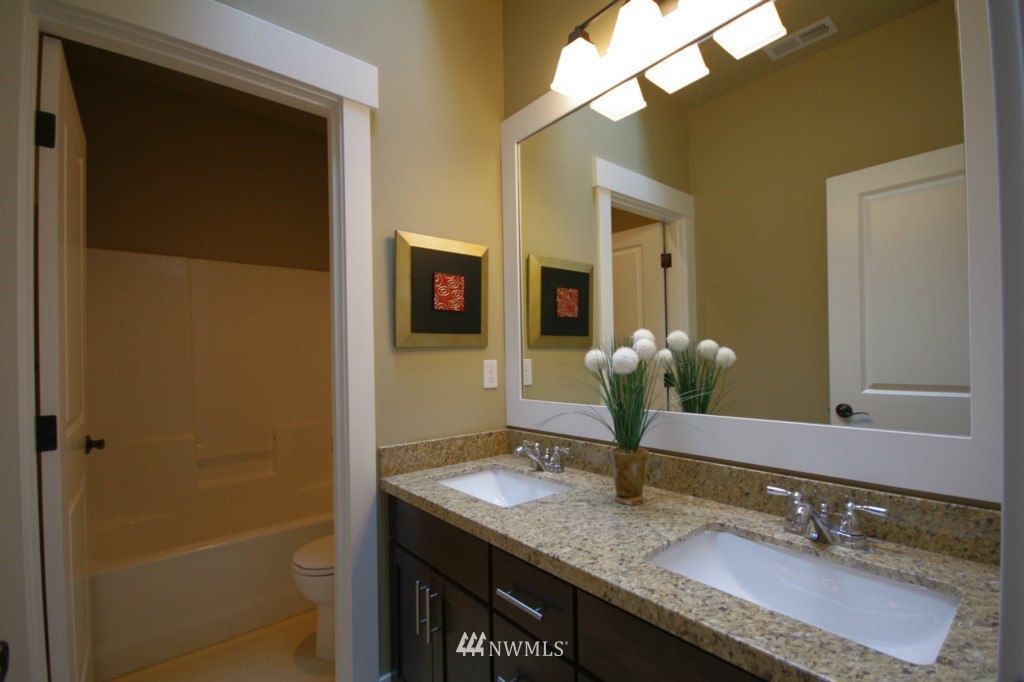 14802 Simonds Road Northeast Bothell, WA 98011 - Photo 14 of 15 Gallery Image 14