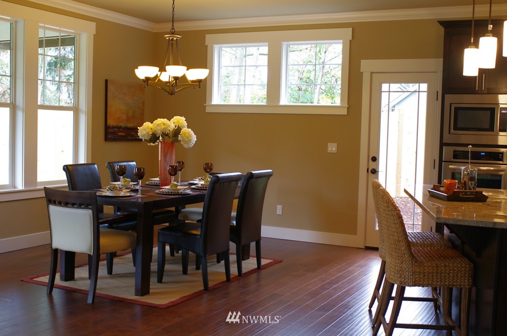 14802 Simonds Road Northeast Bothell, WA 98011 - Photo 6 of 15 Gallery Image 6