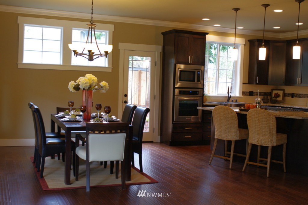 14802 Simonds Road Northeast Bothell, WA 98011 - Photo 7 of 15 Gallery Image 7