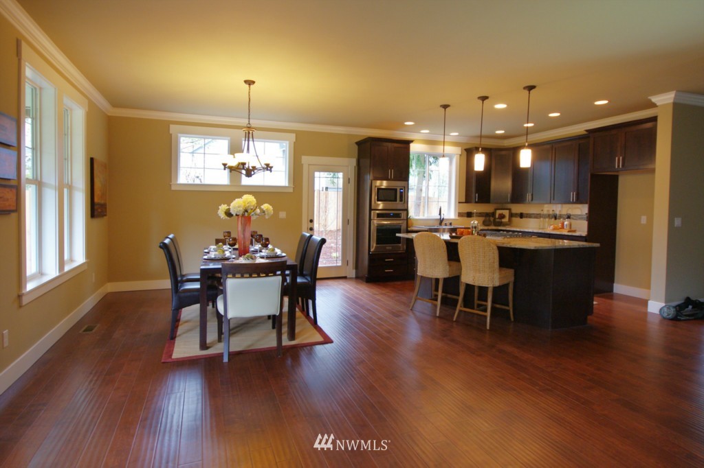 14802 Simonds Road Northeast Bothell, WA 98011 - Photo 8 of 15 Gallery Image 8