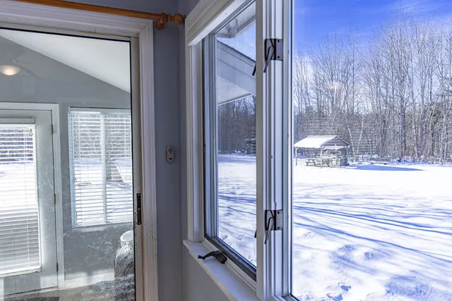 $349,500 | 1568 Essex Street, Bangor, ME 04401