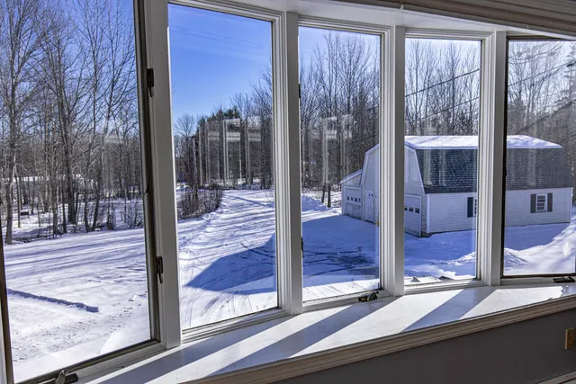 $349,500 | 1568 Essex Street, Bangor, ME 04401