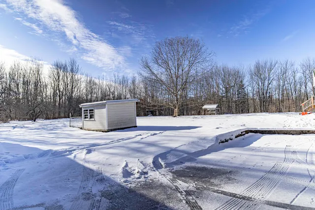 $349,500 | 1568 Essex Street, Bangor, ME 04401