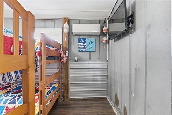 $365,000 | 547 Southeast 205th Street, Old Town, FL 32680