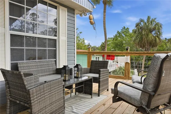 $365,000 | 547 Southeast 205th Street, Old Town, FL 32680