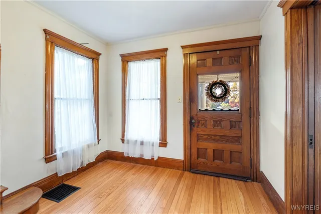 $299,900 | 37 State Street, Warsaw, NY 14569