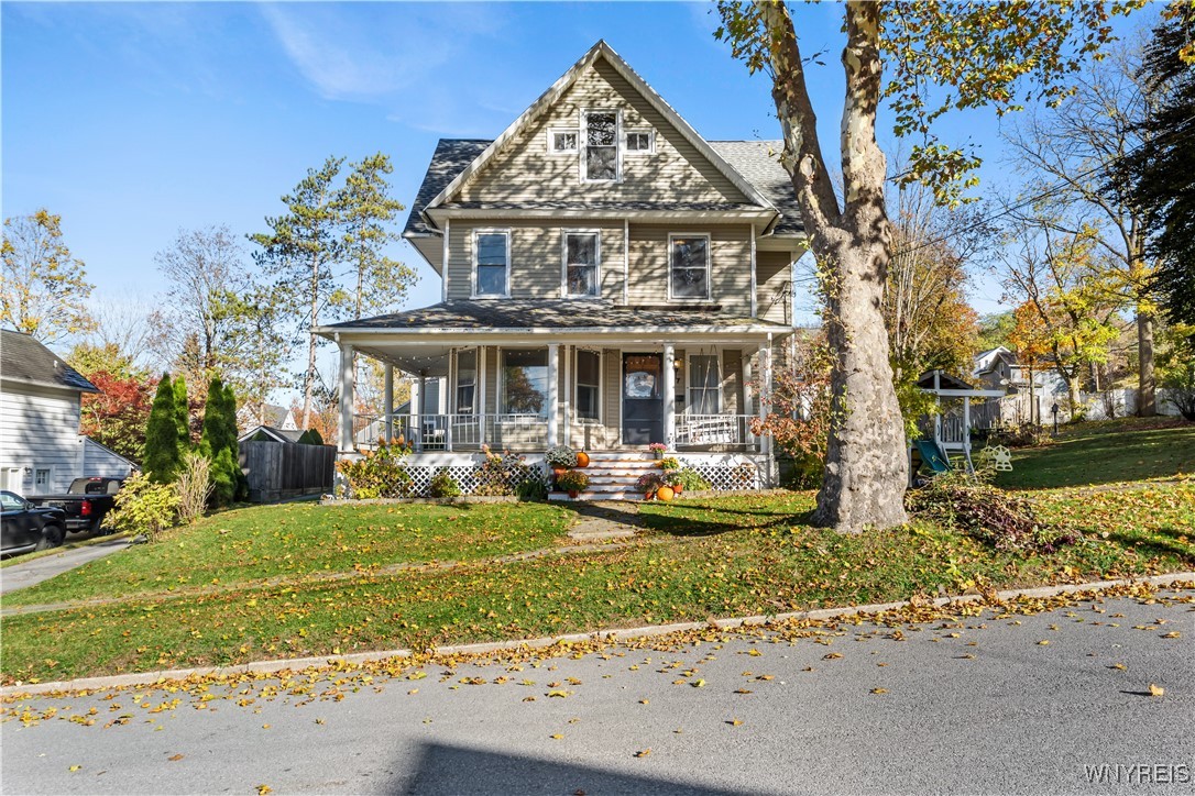 37 State Street Warsaw, NY 14569 - Photo 2 of 41