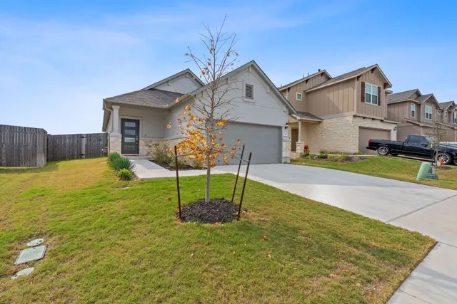 $2,000 | 202 Lime Street, Buda, TX 78610
