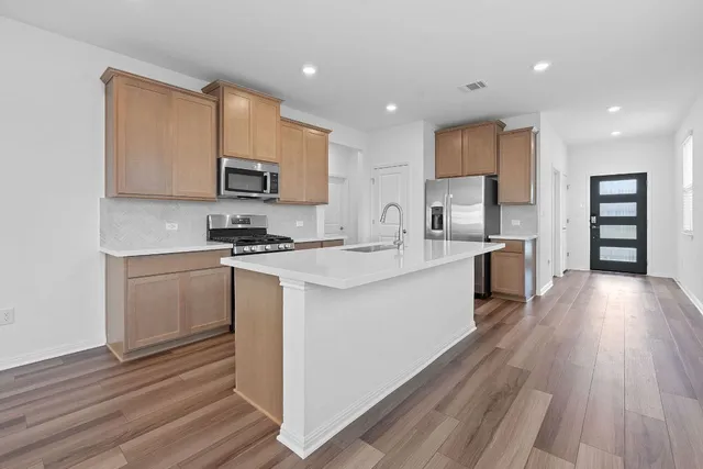 $2,000 | 202 Lime Street, Buda, TX 78610