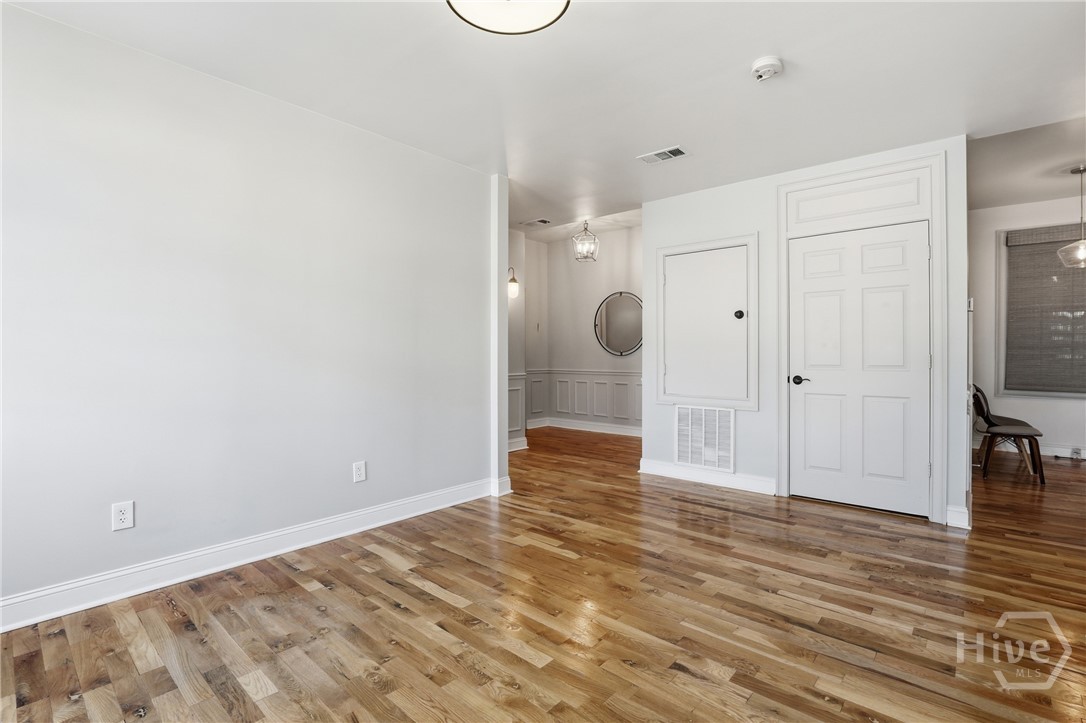 521 West 37th Street Savannah, GA 31415 - Photo 12 of 68