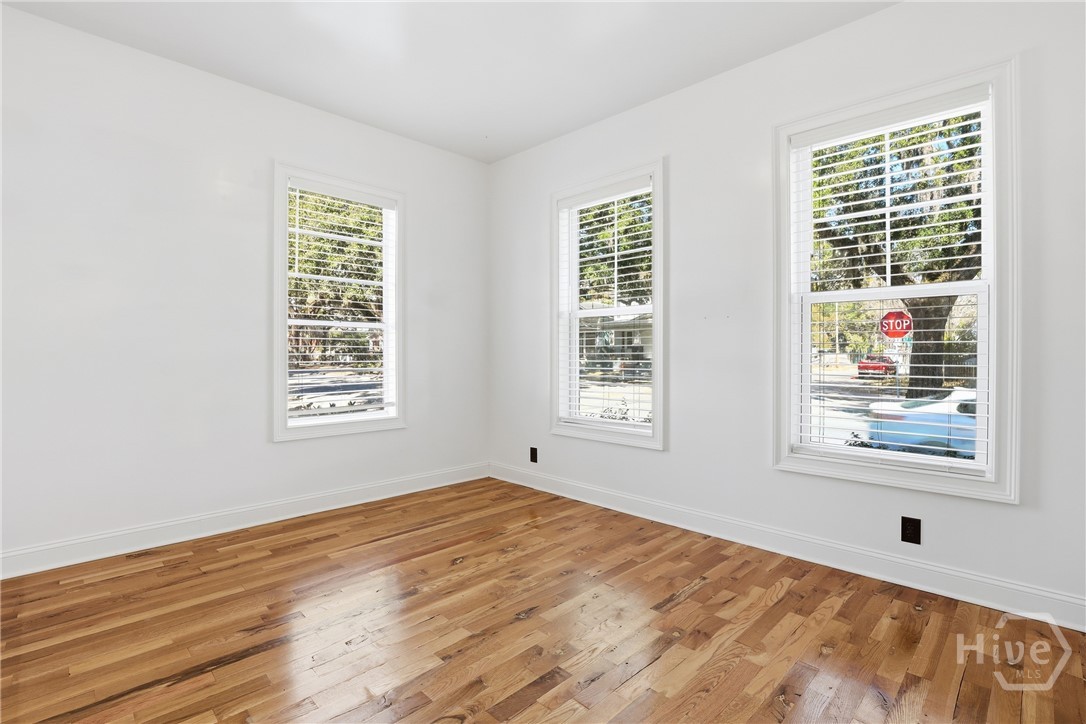 521 West 37th Street Savannah, GA 31415 - Photo 2 of 68