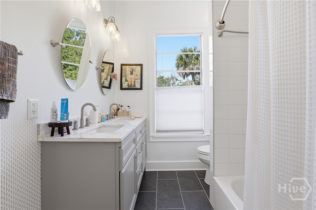 521 West 37th Street Savannah, GA 31415 - Photo 43 of 68
