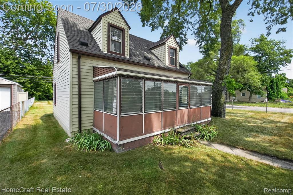 28504 West Seven Mile Road Livonia, MI 48152 - Photo 4 of 51 Gallery Image 4