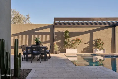 a black and white photo of a painting