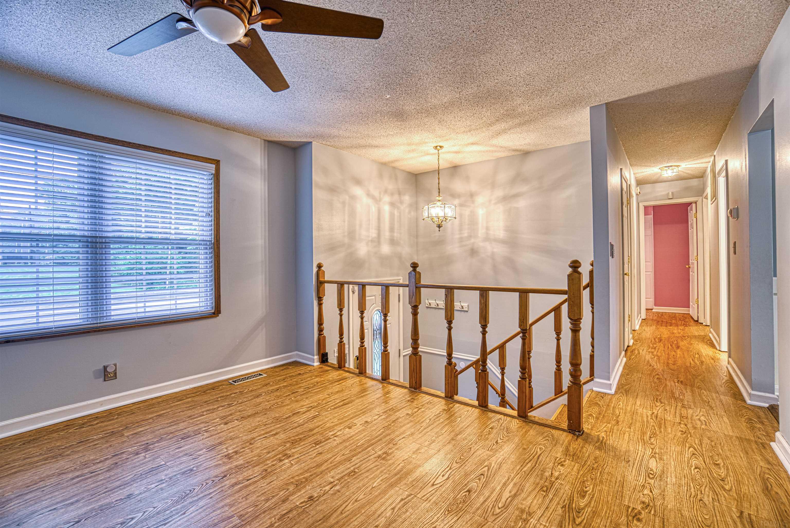 802 Stonebridge Road Evansville, IN 47710 - Photo 7 of 30 Gallery Image 7