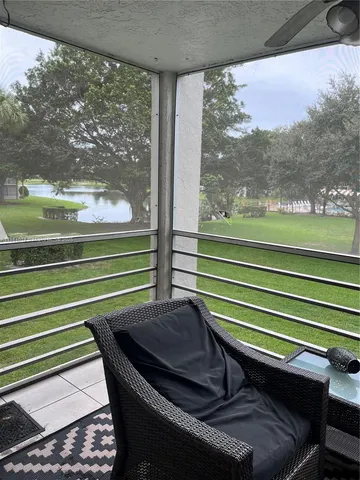 $205,000 | 9410 Poinciana Place, Unit 206, Davie, FL 33324