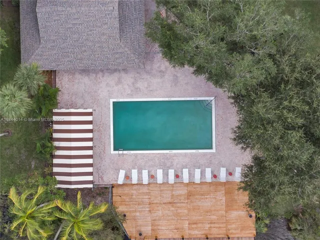 $205,000 | 9410 Poinciana Place, Unit 206, Davie, FL 33324