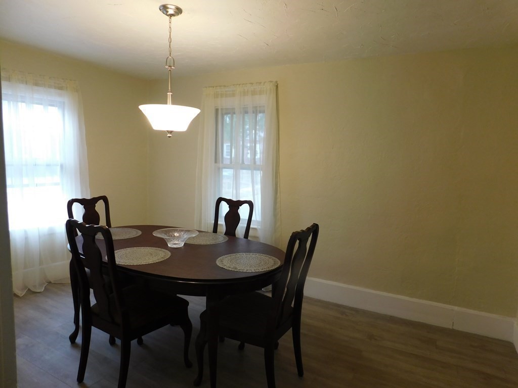 154 Orange Street Springfield, MA 01108 - Photo 14 of 35