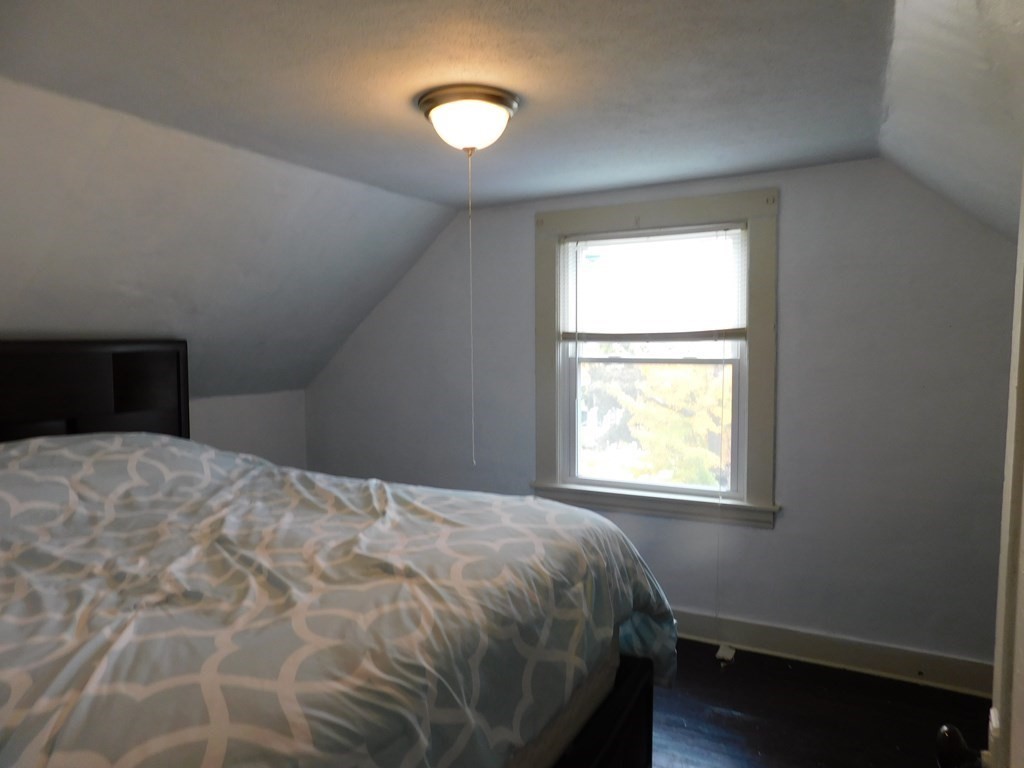 154 Orange Street Springfield, MA 01108 - Photo 21 of 35