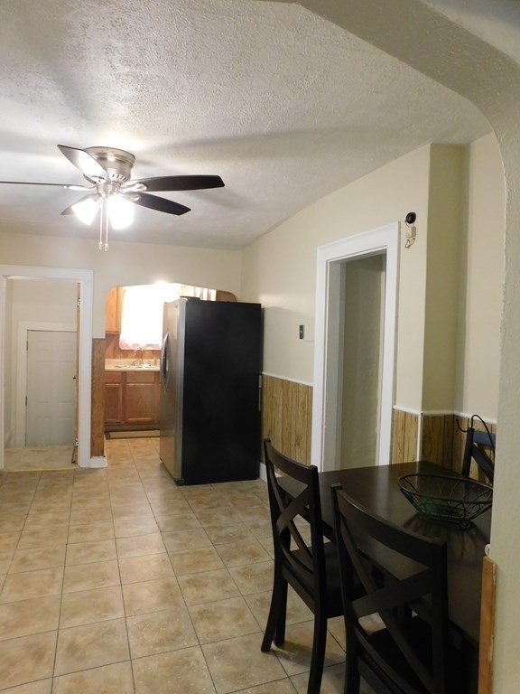 154 Orange Street Springfield, MA 01108 - Photo 33 of 35