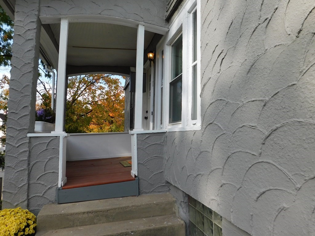 154 Orange Street Springfield, MA 01108 - Photo 6 of 35