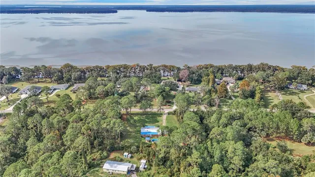 $185,000 | 14113 Southeast 201 Terrace, Hawthorne, FL 32640