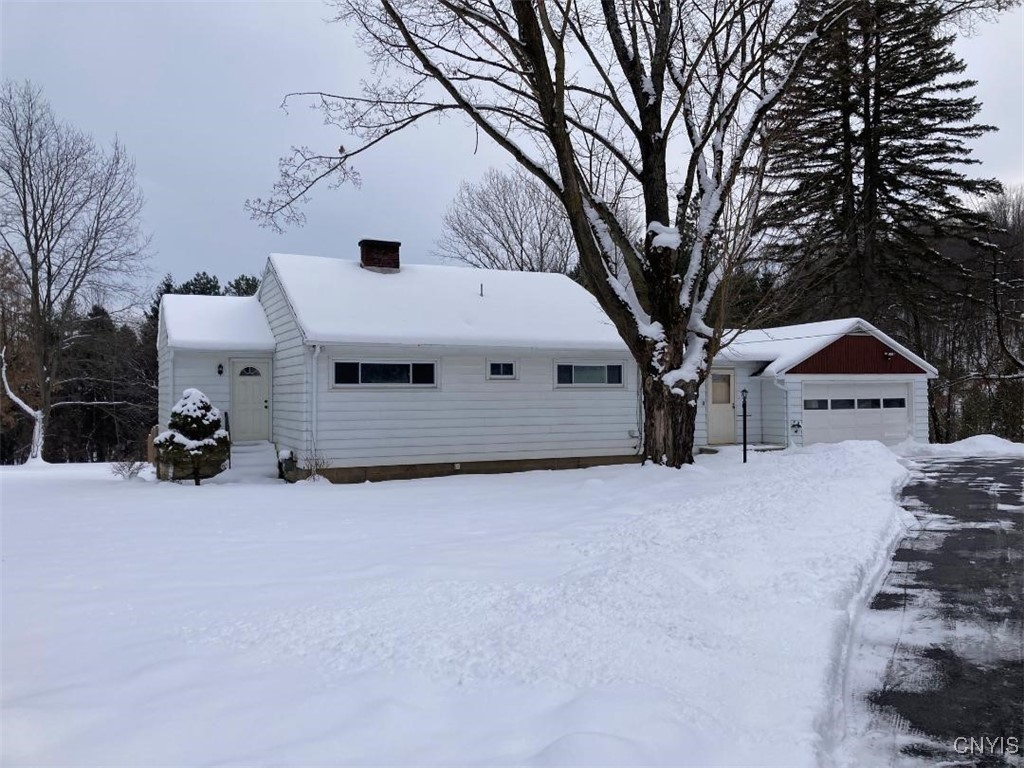 Welcome to 5758 Hamilton Road.