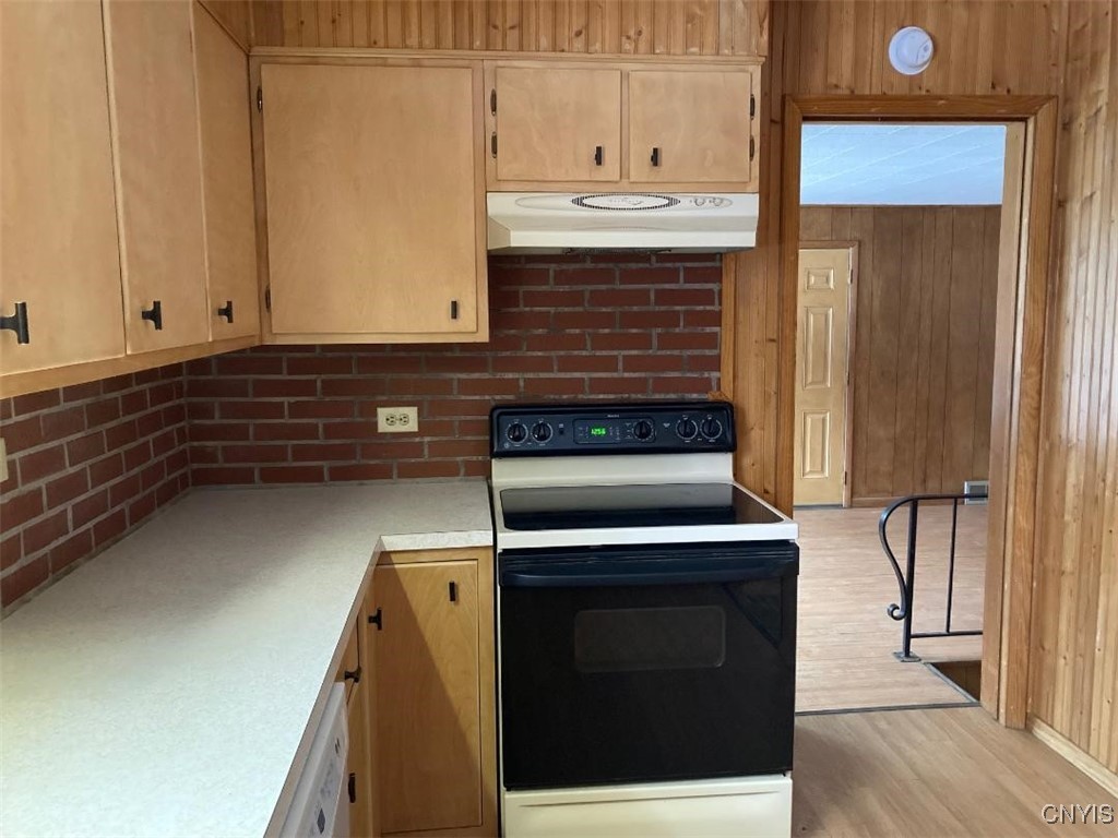 5758 Hamilton Road Elbridge, NY 13080 - Photo 23 of 27 Go back through the kitchen....down the stairs....