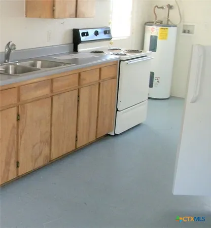 $799 | 434 County Road 4616, Unit 436, Kempner, TX 76539