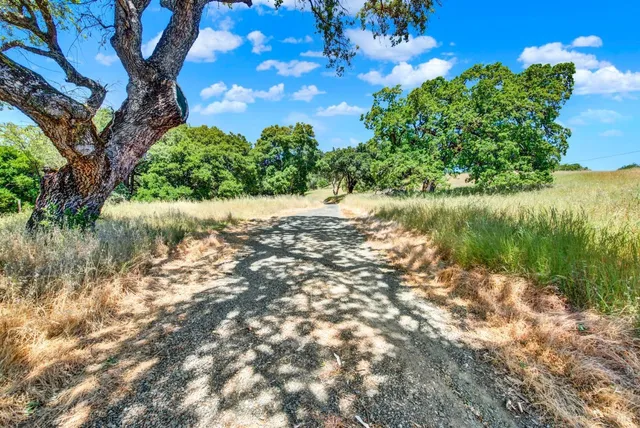 $2,400,000 | 4661 Green Valley Lane, Fairfield, CA 94534