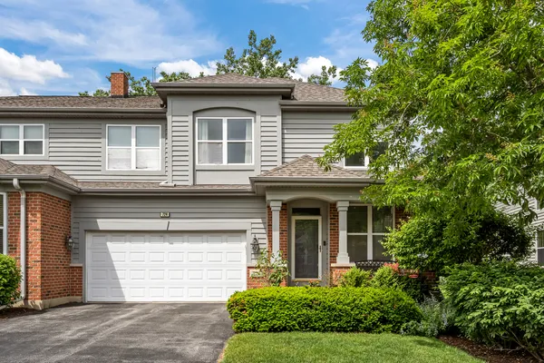 $619,000 | 724 Samson Way, Northbrook, IL 60062
