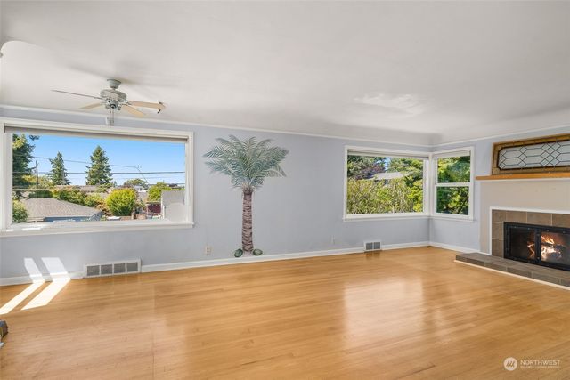 an empty room with windows