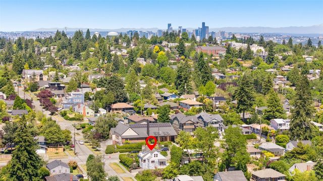 $780,000 | 3757 Southwest Thistle Street, Seattle, WA 98126