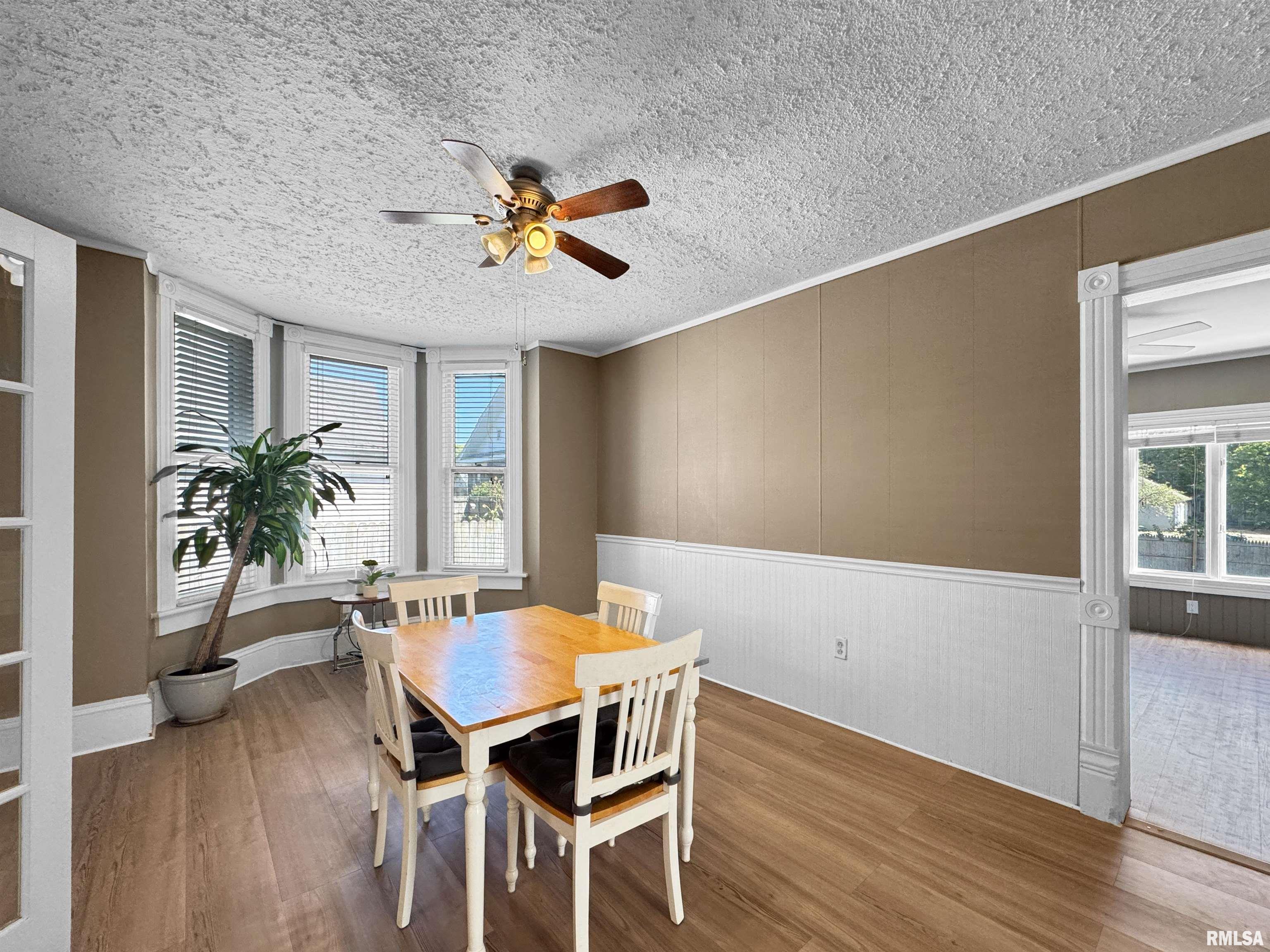 205 South High Street Washington, IL 61571 - Photo 8 of 33