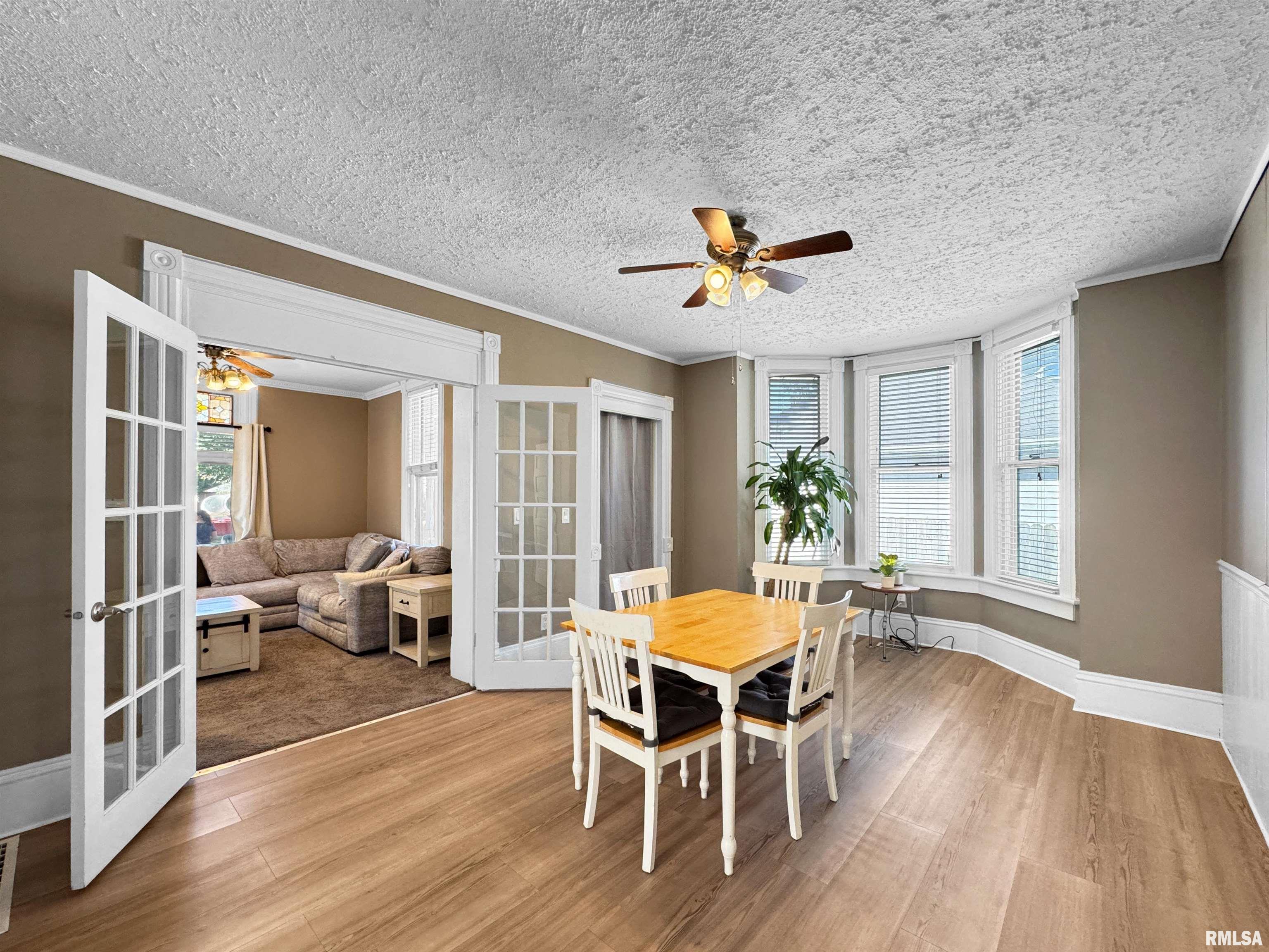 205 South High Street Washington, IL 61571 - Photo 9 of 33