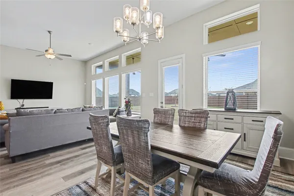 $750,000 | 6911 San Bernard Trail, Katy, TX 77493