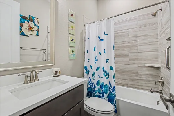 $750,000 | 6911 San Bernard Trail, Katy, TX 77493