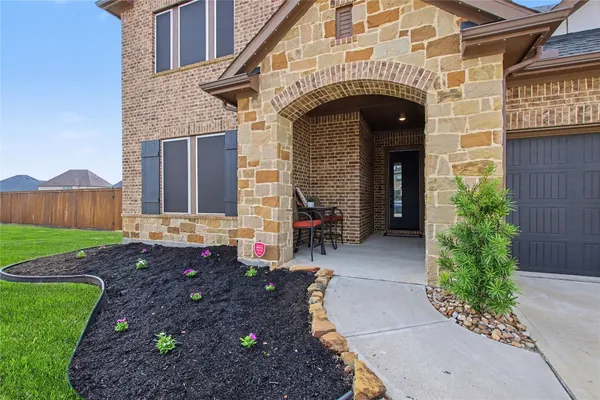 $750,000 | 6911 San Bernard Trail, Katy, TX 77493