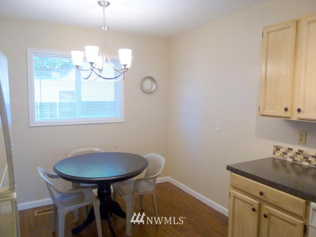 319 Fuller Street Wenatchee, WA 98801 - Photo 7 of 25