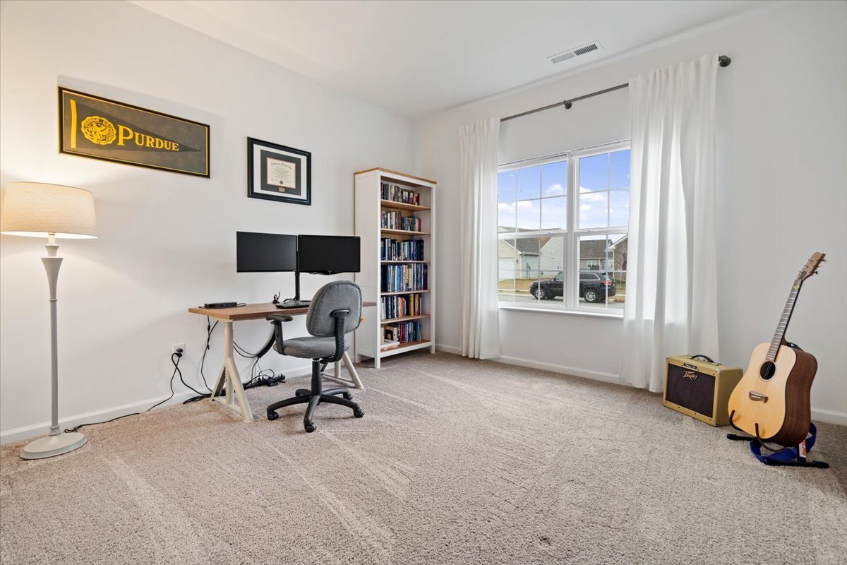 8198 Dewberry Lane Pendleton, IN 46064 - Photo 10 of 15