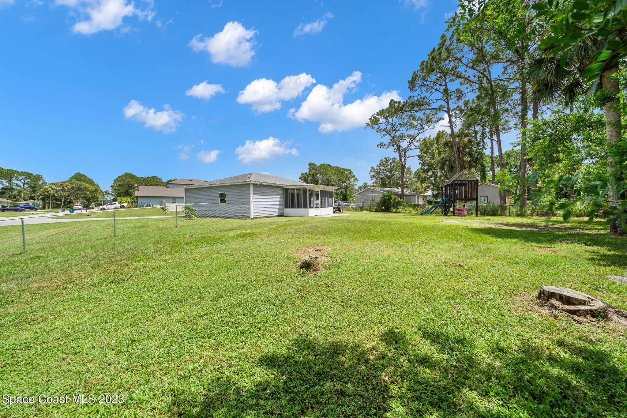 402 Tunis Road Southwest Palm Bay, FL 32908 - Photo 28 of 28 28-untitled-23