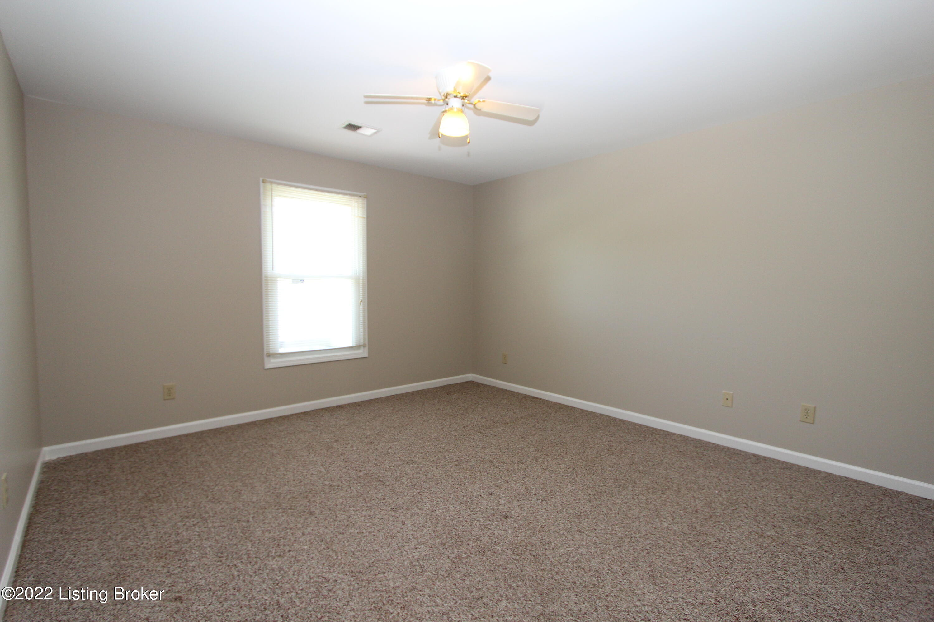 1421 Johnson Road Lawrenceburg, KY 40342 - Photo 14 of 26 BR1