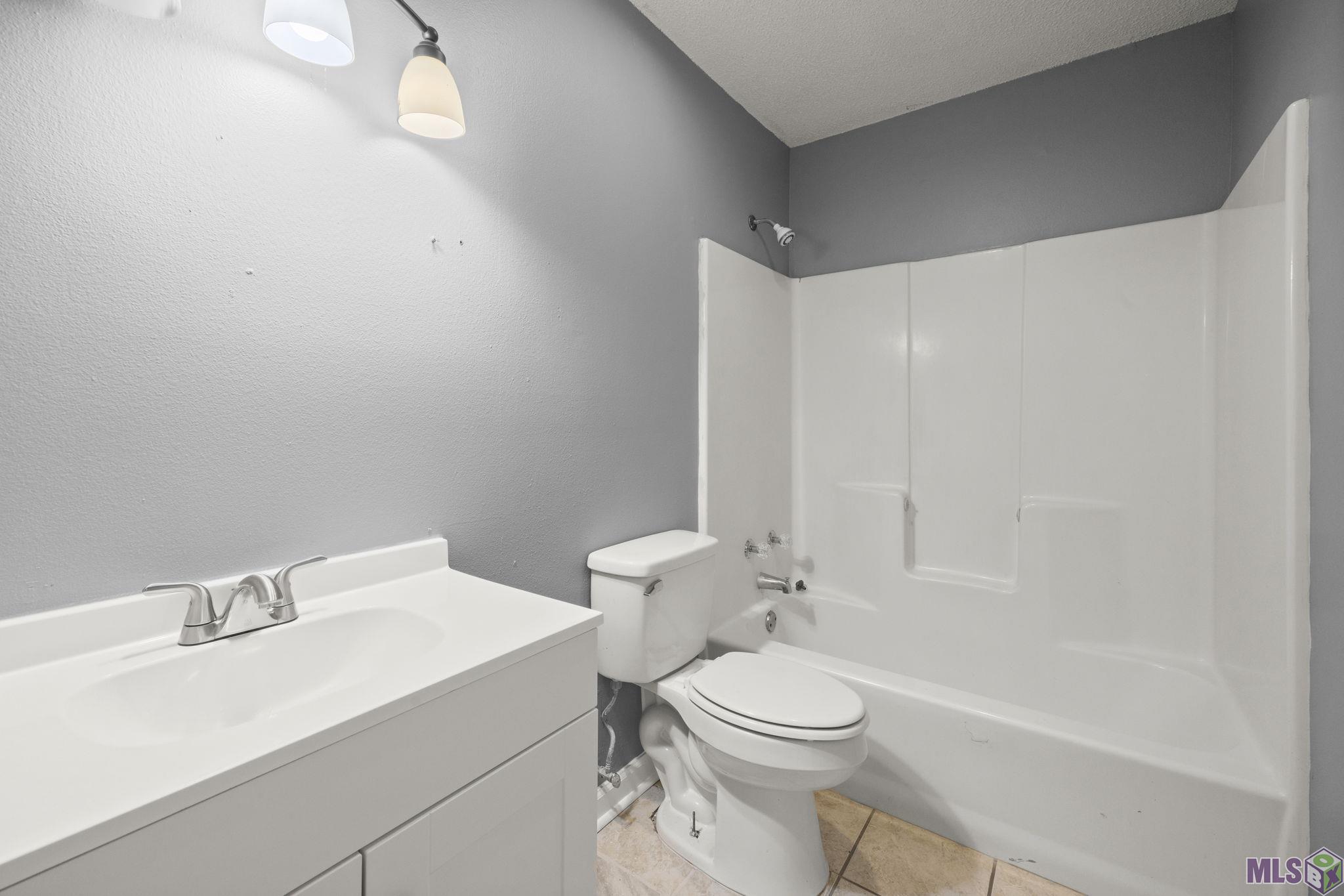 1724 South Brightside View Drive, Unit I Baton Rouge, LA 70820 - Photo 6 of 9