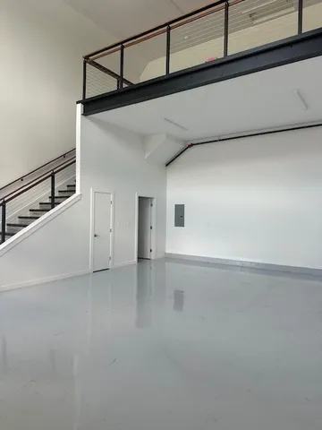 $415,000 | 55 John Clarke Road, Unit 8, Middletown, RI 02842